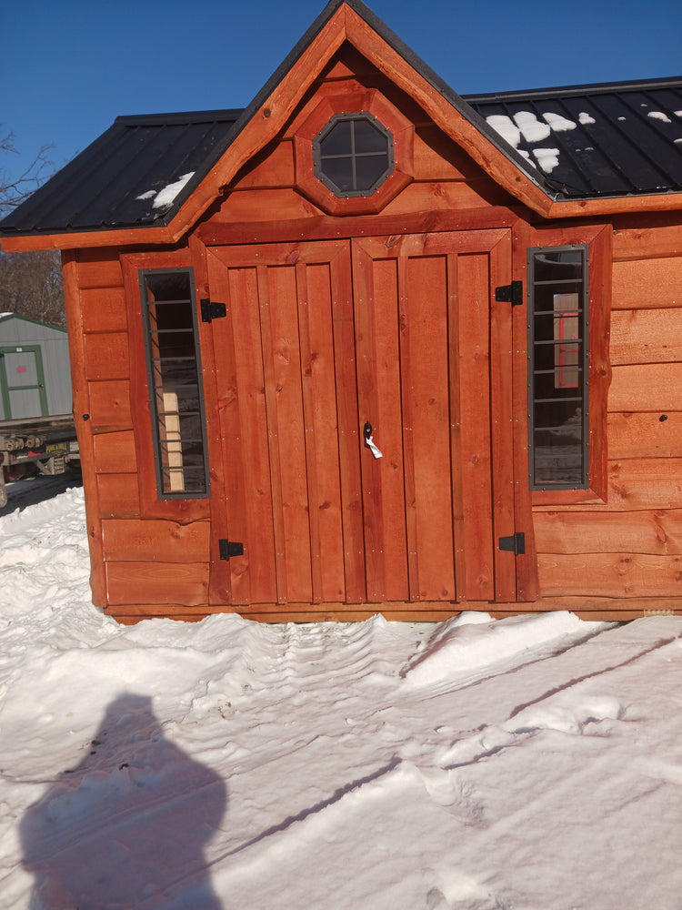 24OH498 Carriage House 10x22 HORN