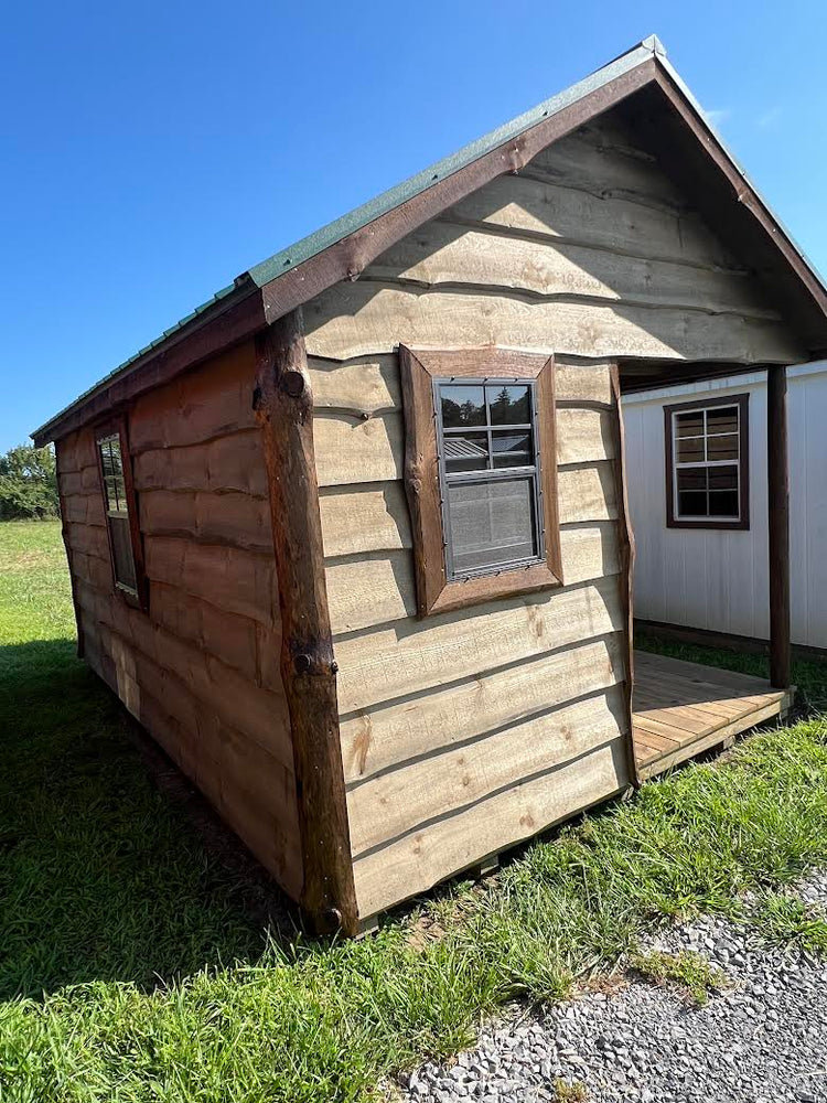 10x16 Live Edge Cabin w/ stoop 24OH457 Horn